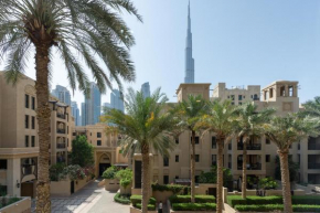 Mystic - Fully Renovated Spacious 2BR Apt. with Burj Views